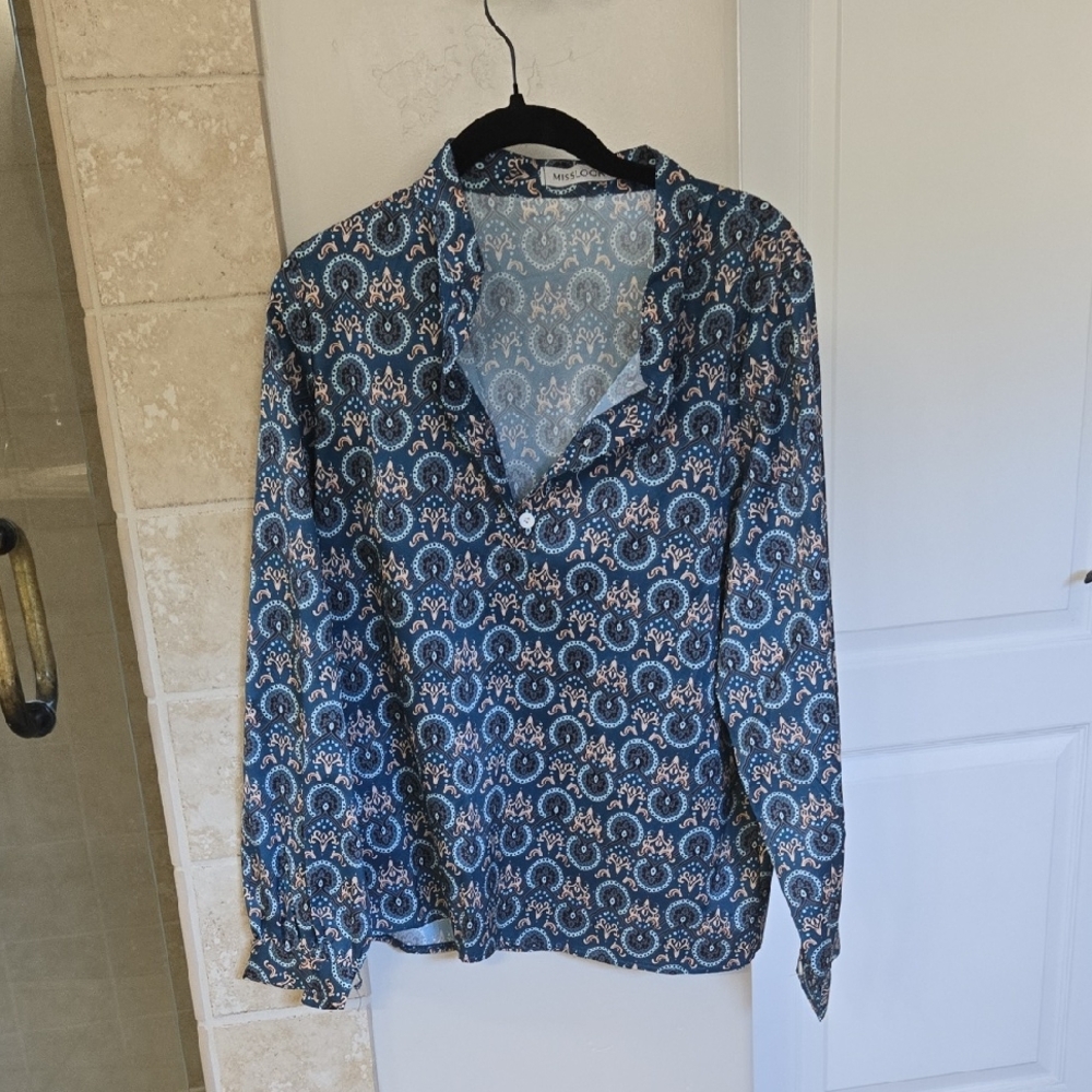 MISSLOOK Blue and White Cuffed Sleeve Button Down Shirt